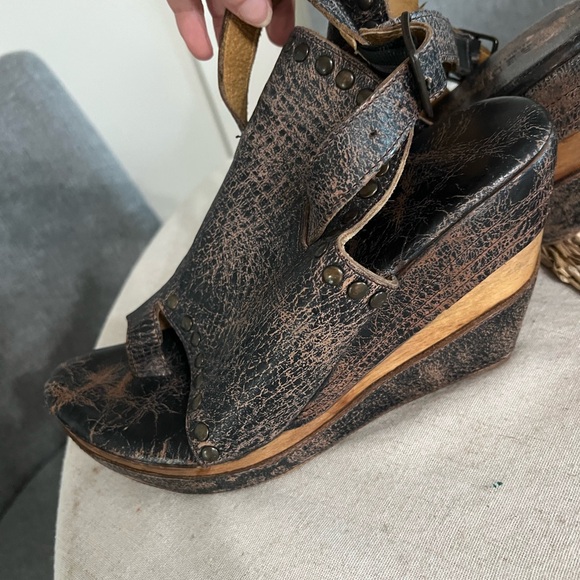 Bed Stu Shoes - Bed Stu Joanne Distressed Leather Platform Studded Wood Wedge Sandals 9.5
